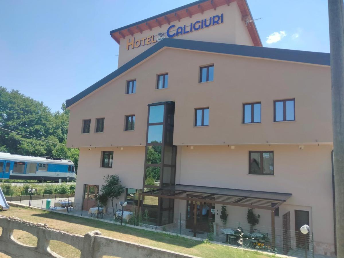 Hotel Ristorante Caligiuri Decollatura المظهر الخارجي الصورة